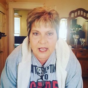 Meet your Posher, Annette